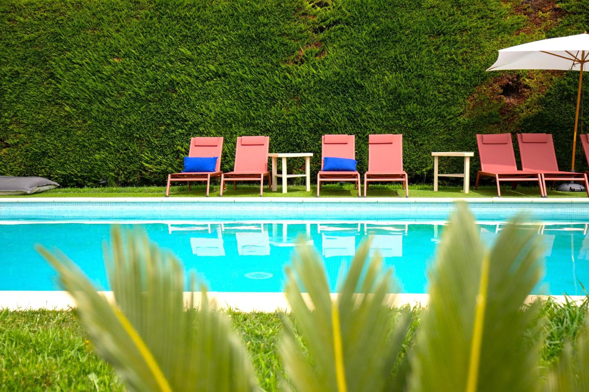 Hotel La Perna Pernes-les-Fontaines Exteriör bild